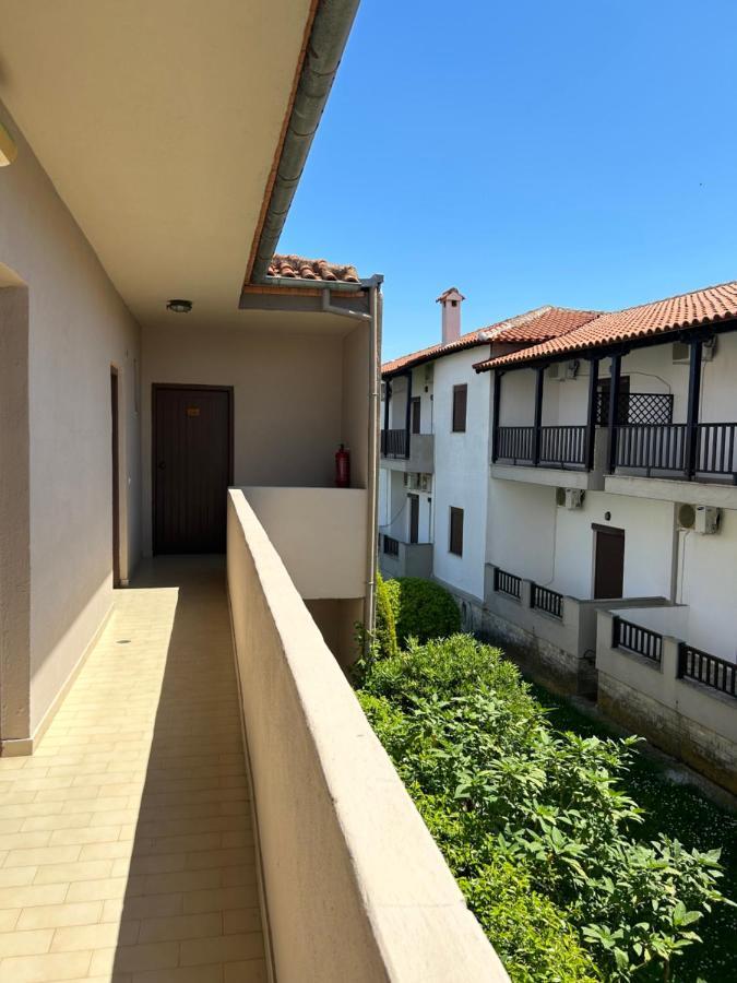 Christopher Apartments Afytos Buitenkant foto