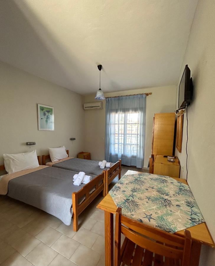 Christopher Apartments Afytos Buitenkant foto